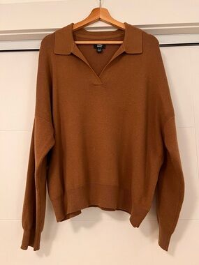Roots Women's V-Neck Polo Sweater in Brown